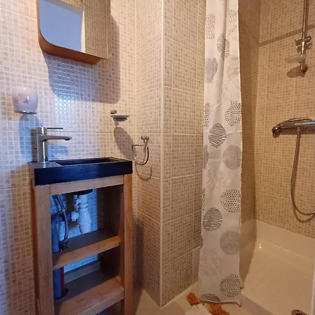 Διαμέρισμα L'auberge Agenaise, 8pers , Wifi , Parking *