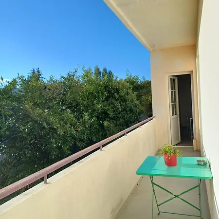 Lejlighed L'auberge Agenaise, 8pers , Wifi , Parking