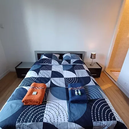 L'auberge Agenaise, 8pers , Wifi , Parking *