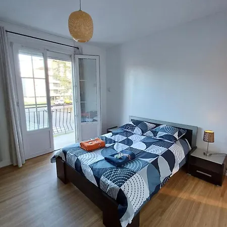 Lejlighed L'auberge Agenaise, 8pers , Wifi , Parking