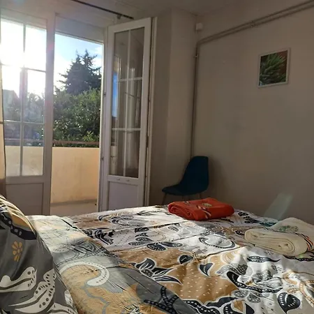 L'auberge Agenaise, 8pers , Wifi , Parking Agen