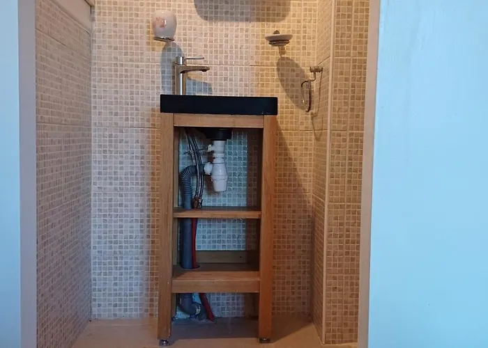 Lejlighed L'auberge Agenaise, 8pers , Wifi , Parking *