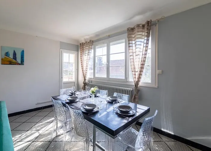 Lejlighed L'auberge Agenaise, 8pers , Wifi , Parking