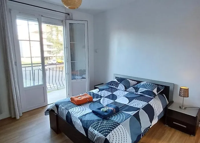 Lejlighed L'auberge Agenaise, 8pers , Wifi , Parking